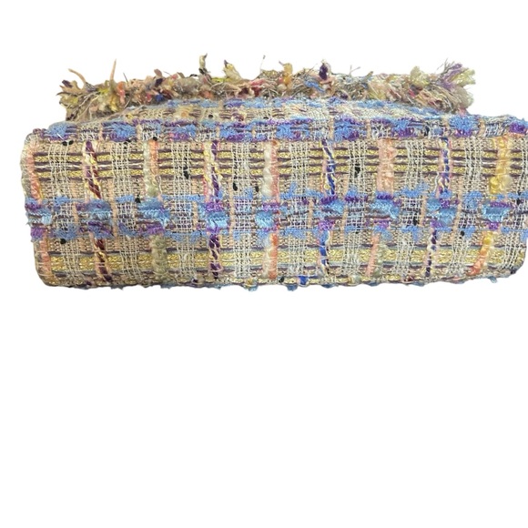 Kurt Geiger London Lilac Tweed Mini Kensington Crossbody Bag - Picture 3 of 6